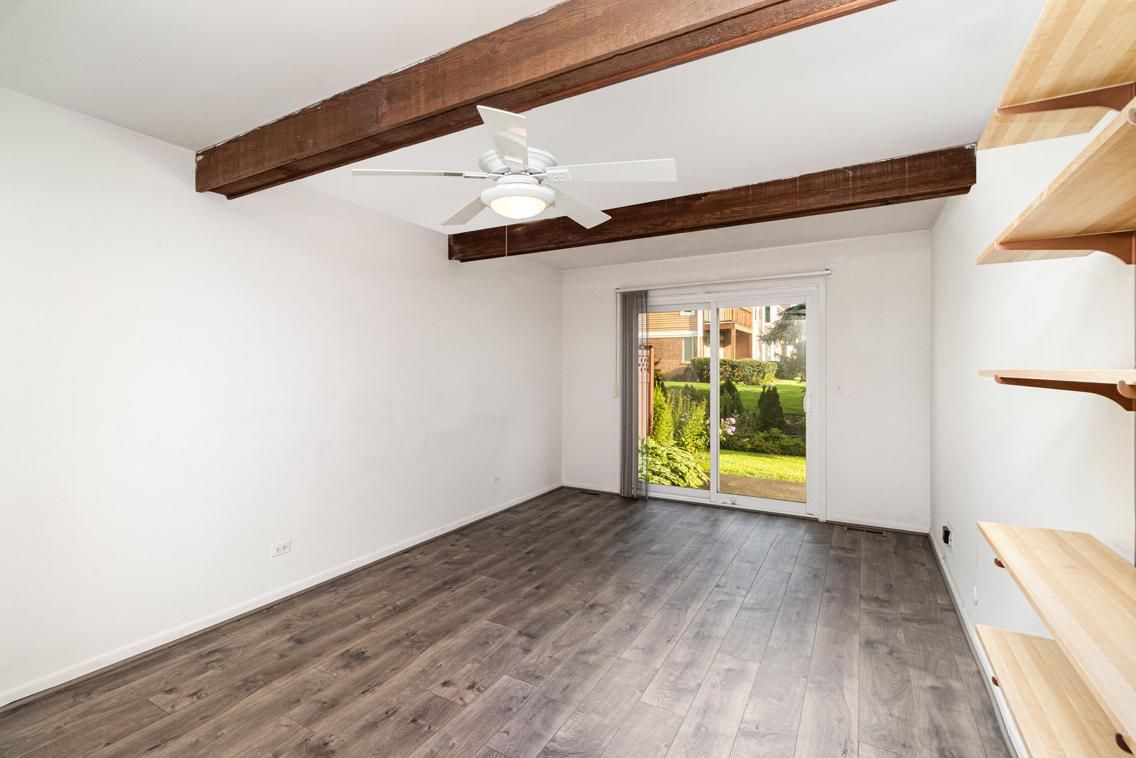 816 W Partridge Lane, Mount Prospect, IL 60056
