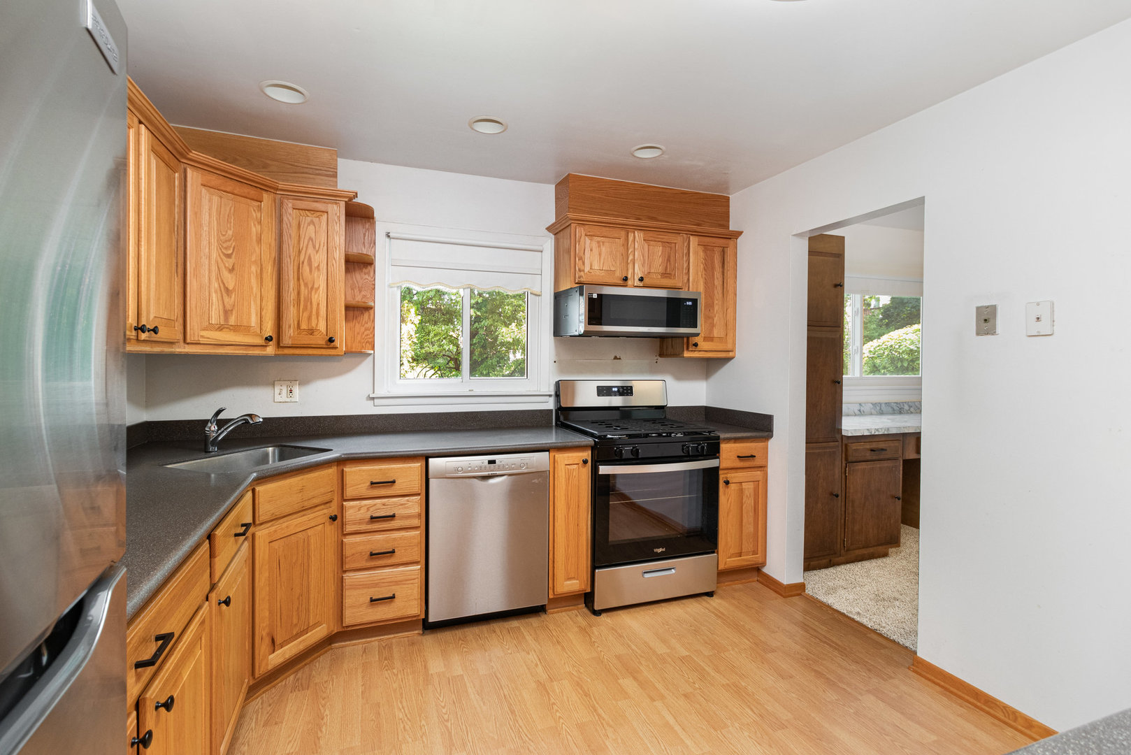 816 W Partridge Lane, Mount Prospect, IL 60056