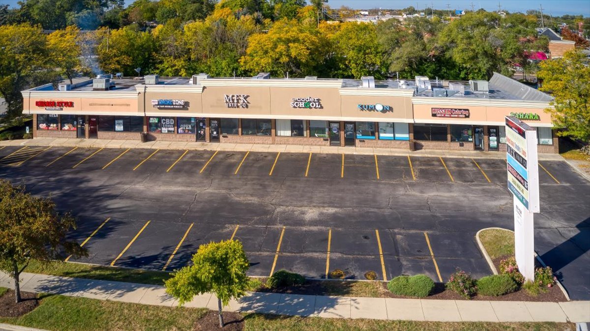 1234 S Highland Avenue, Lombard, IL 60148