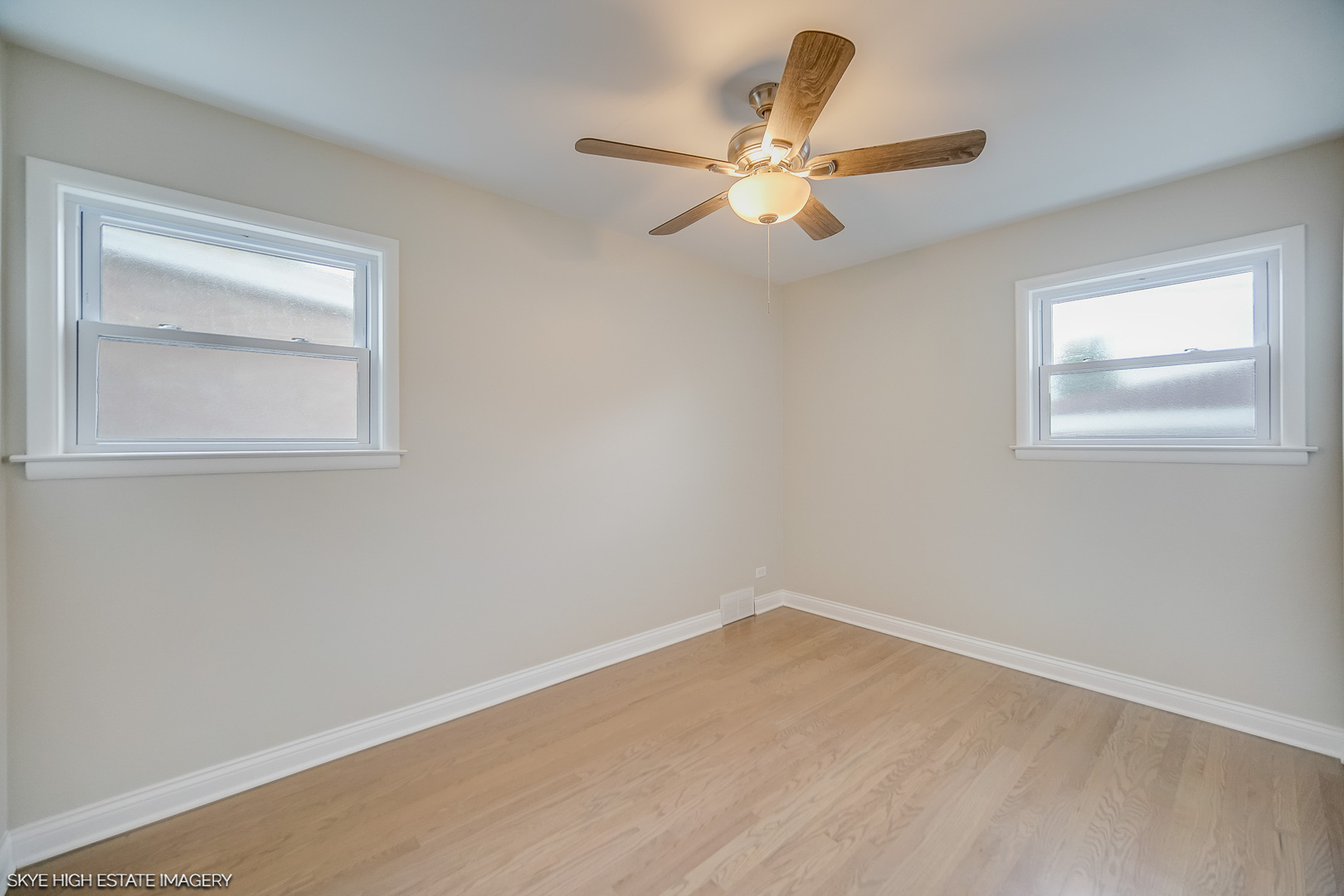 2149 E 90th Street, Chicago, IL 60617