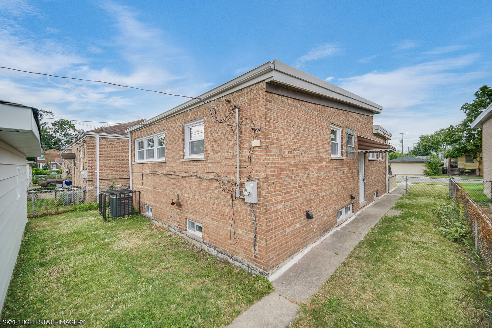 2149 E 90th Street, Chicago, IL 60617