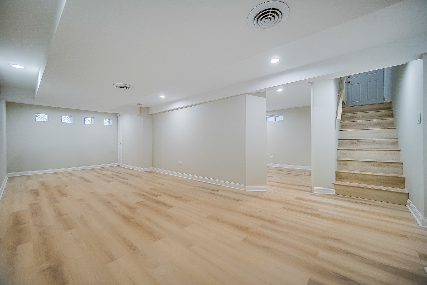 2149 E 90th Street, Chicago, IL 60617
