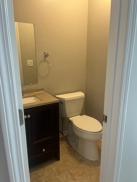 409 E Fullerton Avenue, Elmhurst, IL 60126