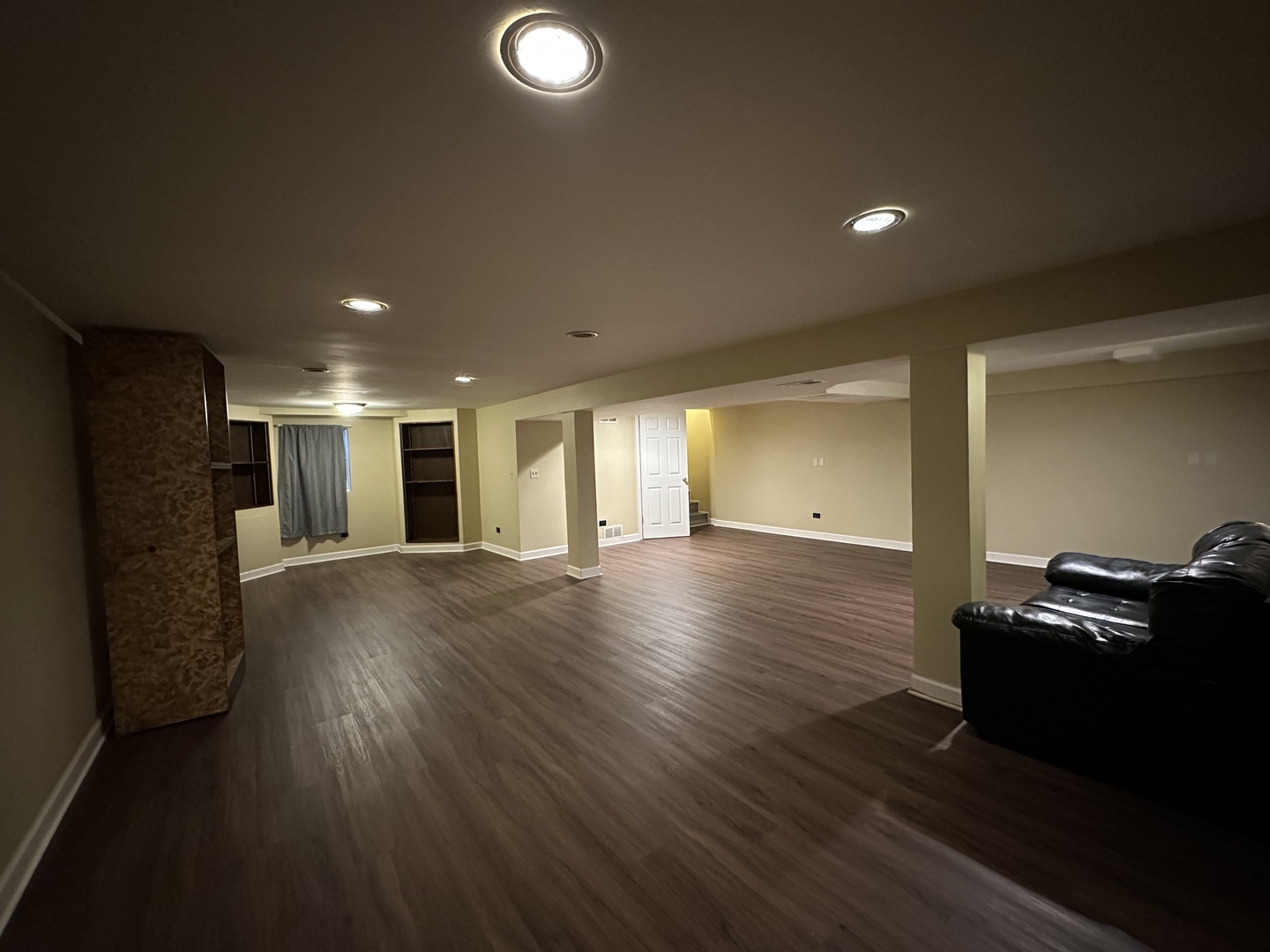 807 MANSFIELD Court #807, Schaumburg, IL 60194