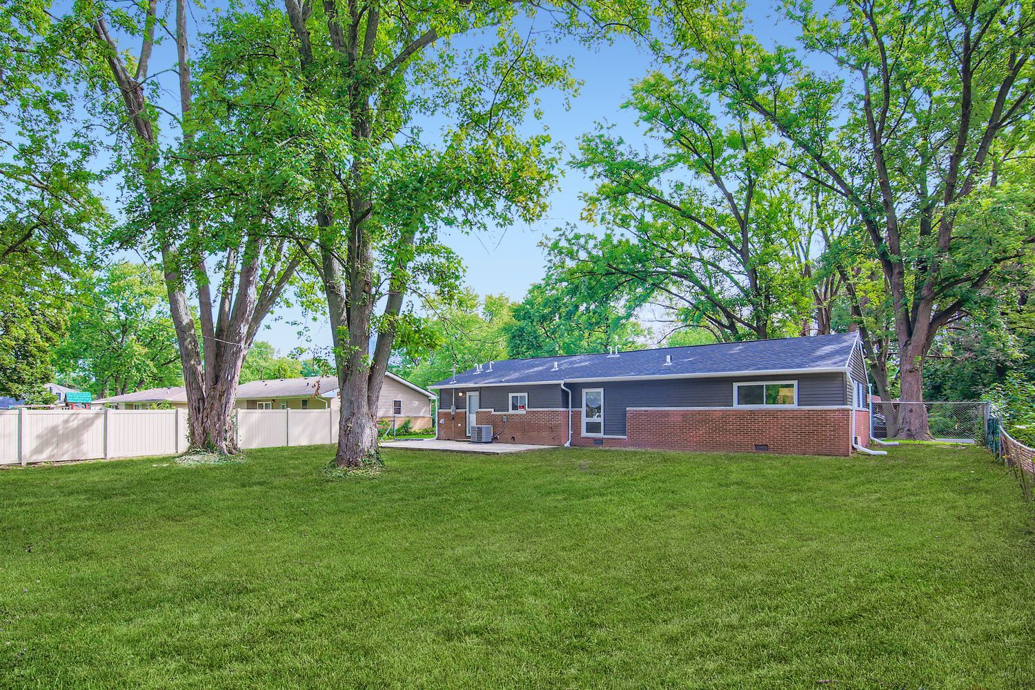 16336 S Turner Avenue, Markham, IL 60428