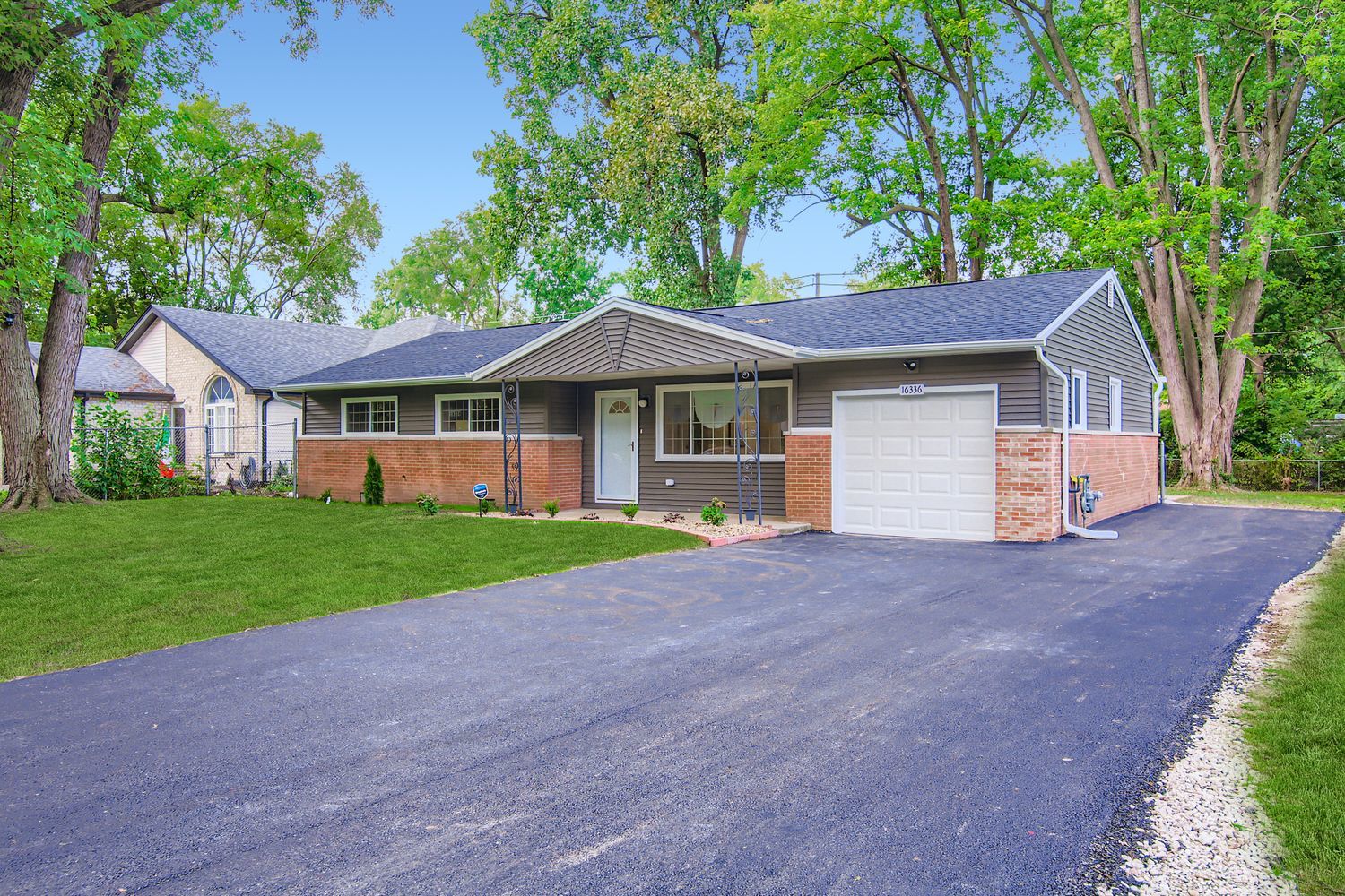 16336 S Turner Avenue, Markham, IL 60428