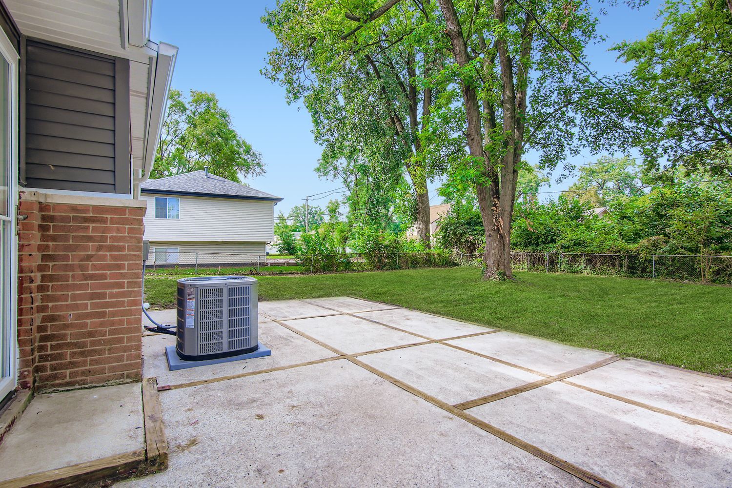 16336 S Turner Avenue, Markham, IL 60428