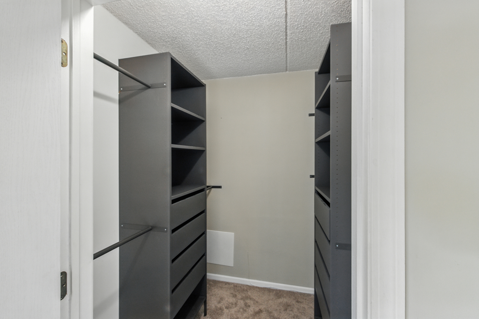 6430 W Berteau Avenue #302, Chicago, IL 60634