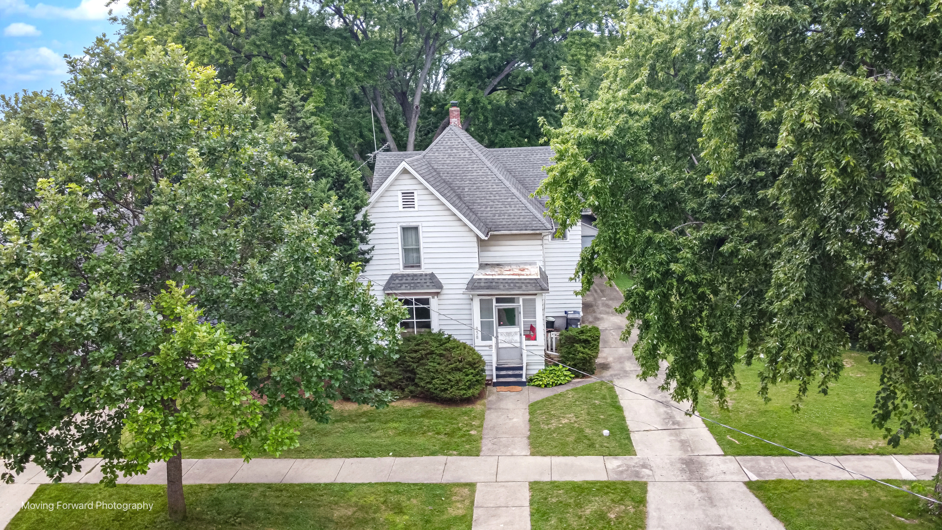 838 Cedar Avenue, Elgin, IL 60120