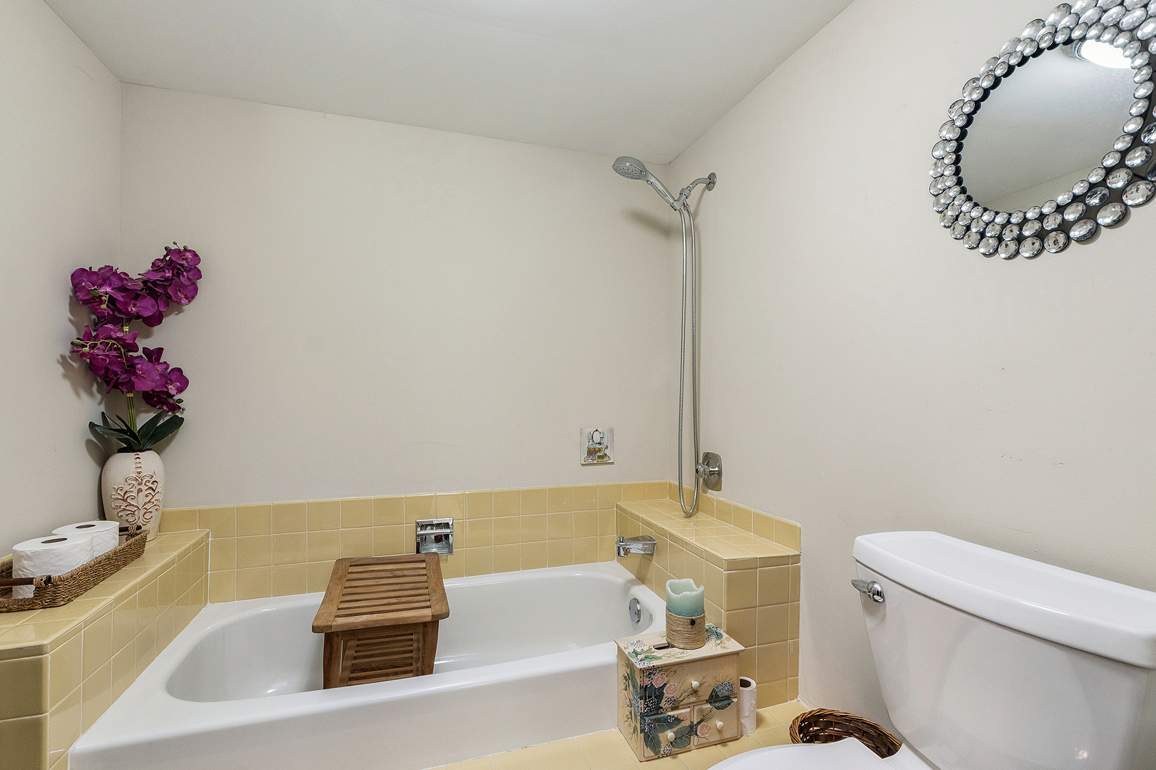 6715 180th Street #5, Tinley Park, IL 60477