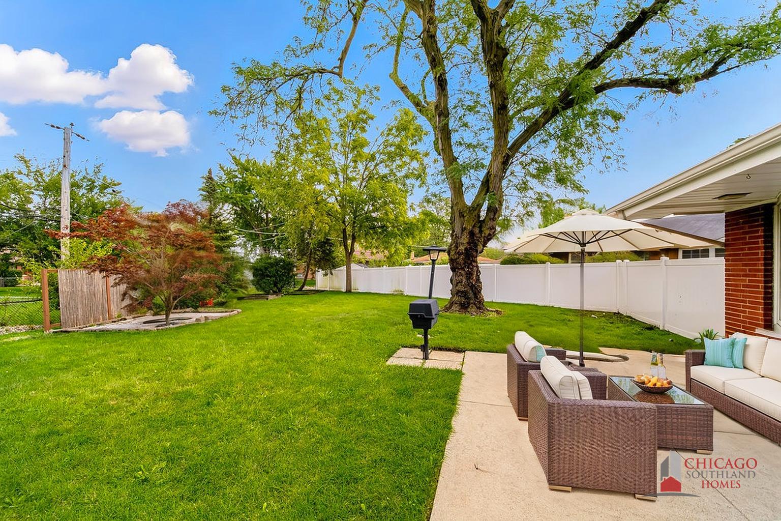 554 E 168th Place, South Holland, IL 60473