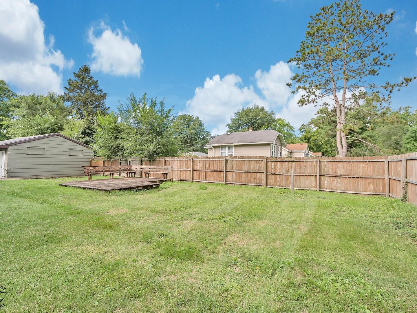 19380 Peoria Street, Chicago Heights, IL 60411
