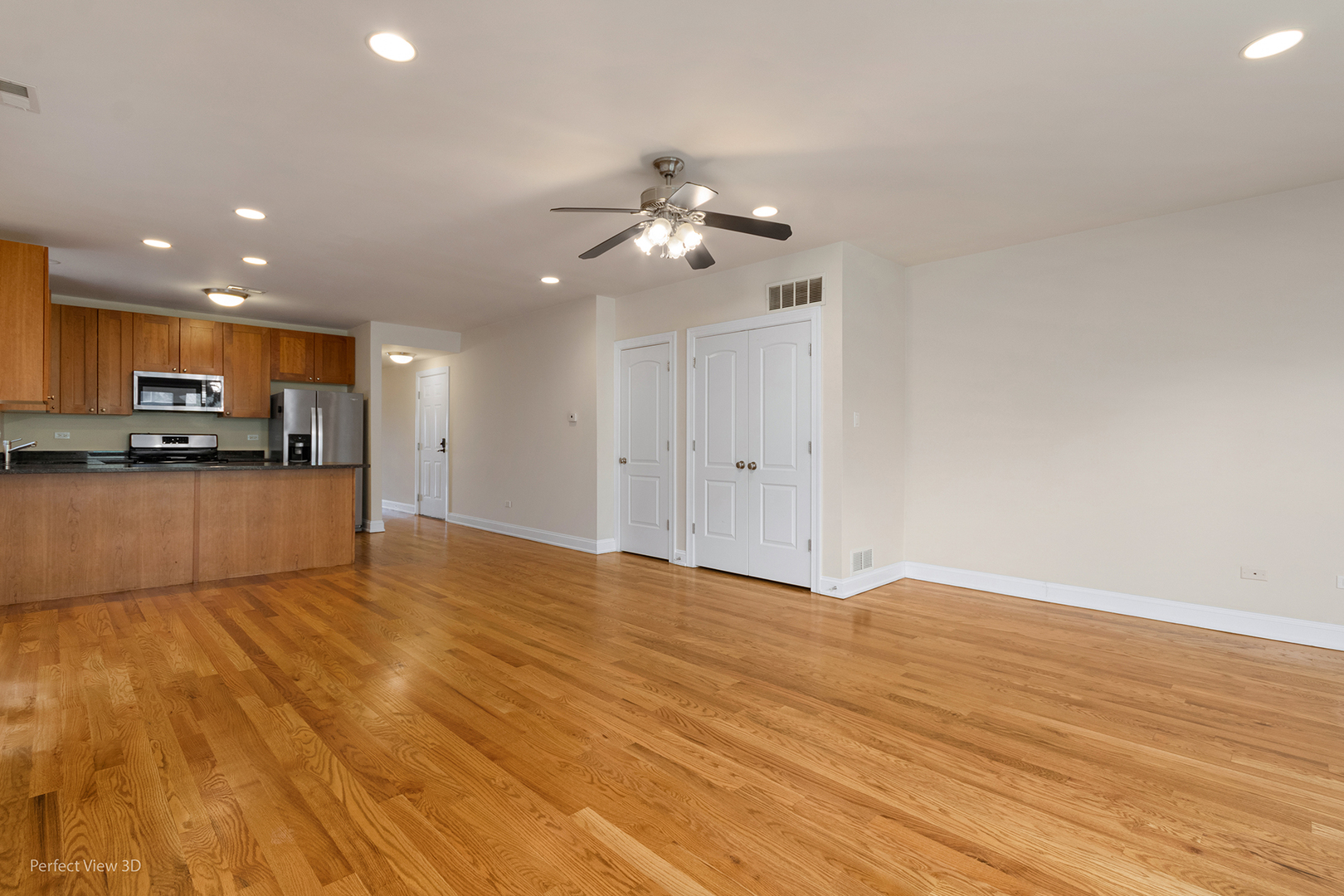 25 E 26th Street #4, Chicago, IL 60616