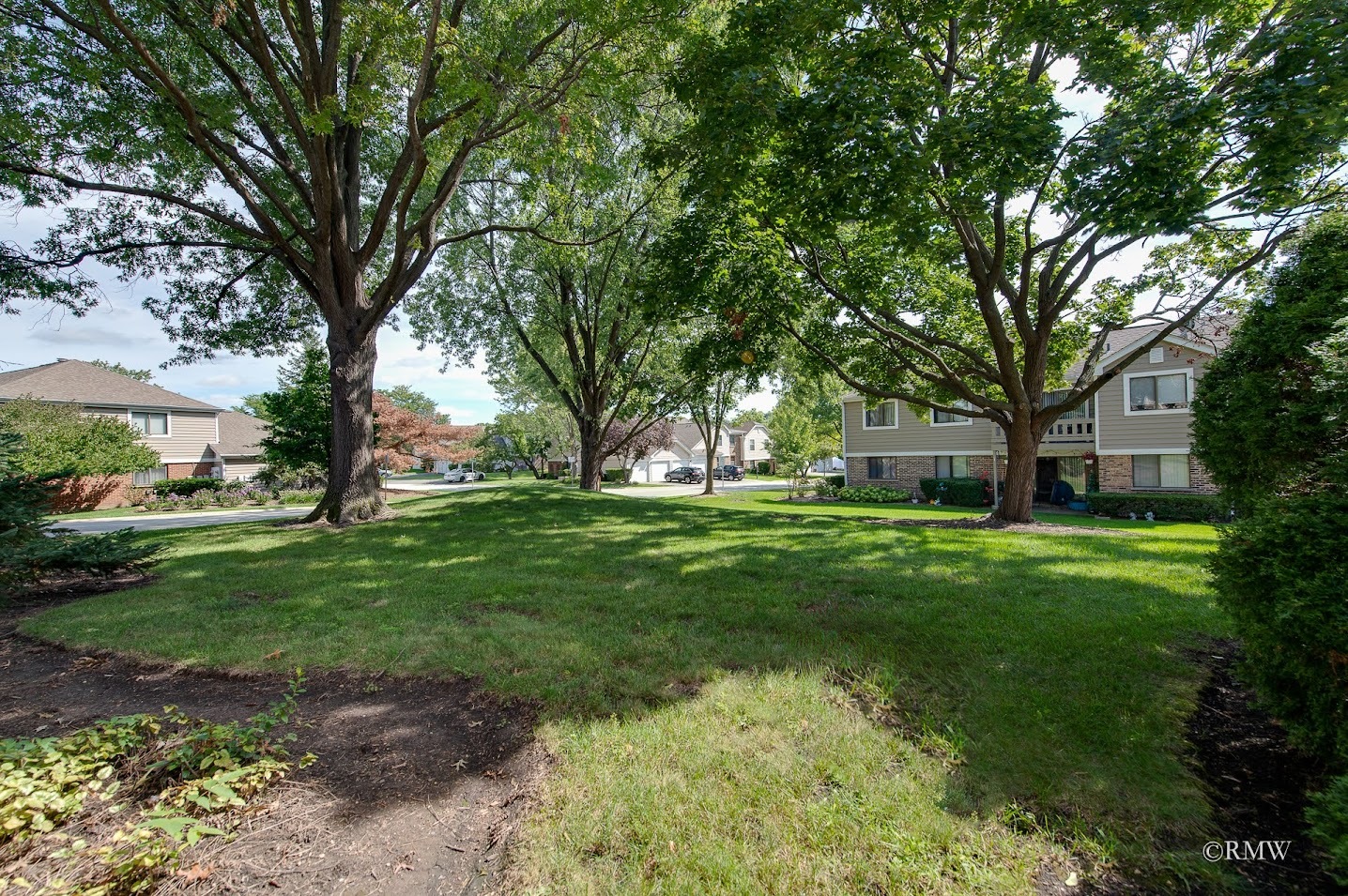 85 Marble Hill Court #A1, Schaumburg, IL 60193
