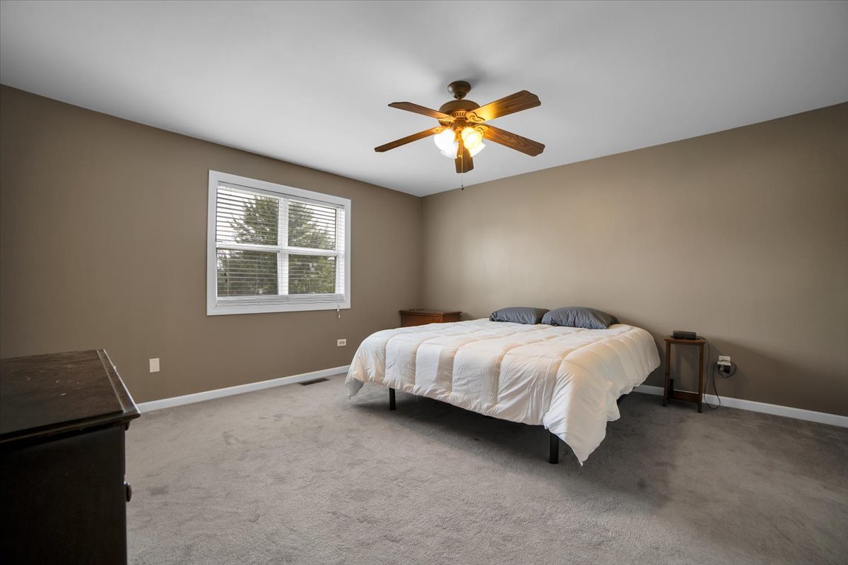 3624 Shannon Court, Joliet, IL 60431