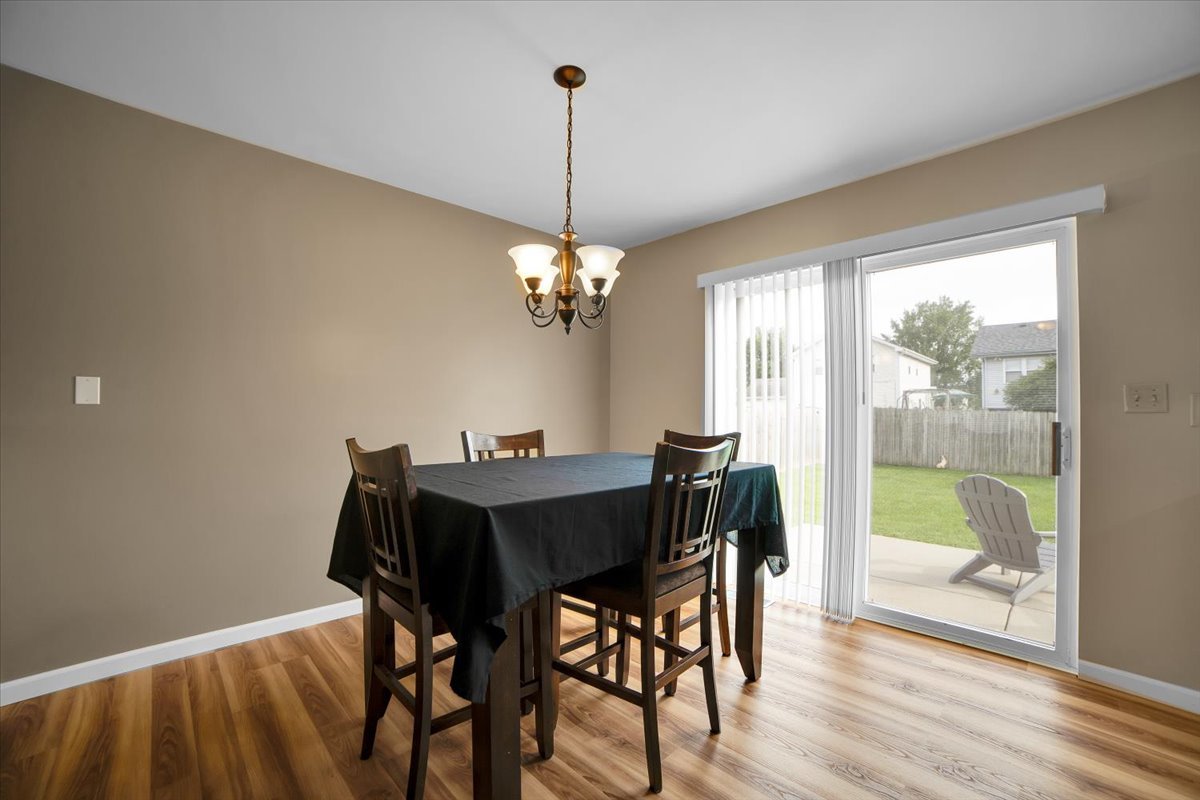 3624 Shannon Court, Joliet, IL 60431