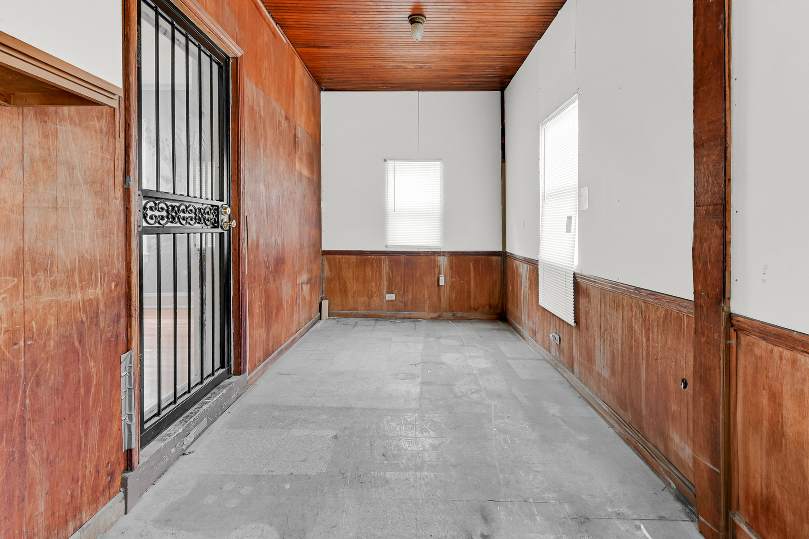 12025 S Harvard Avenue, Chicago, IL 60628
