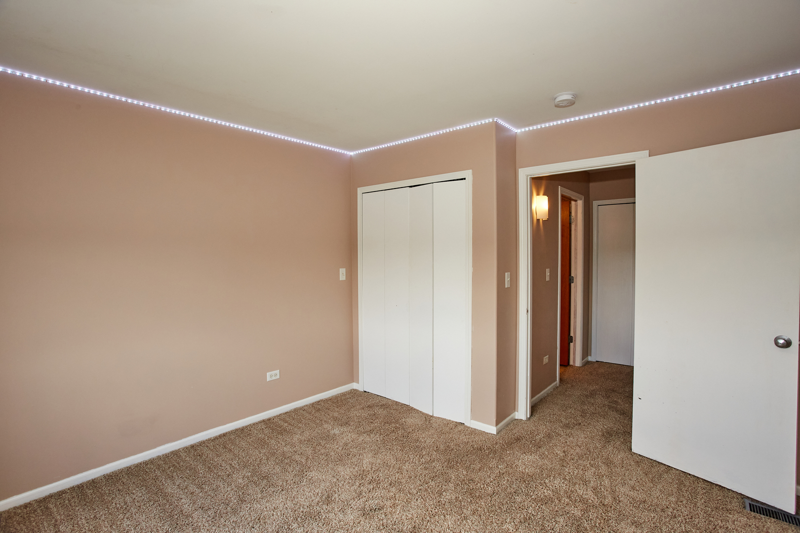1724 Waters Edge Drive, Minooka, IL 60447