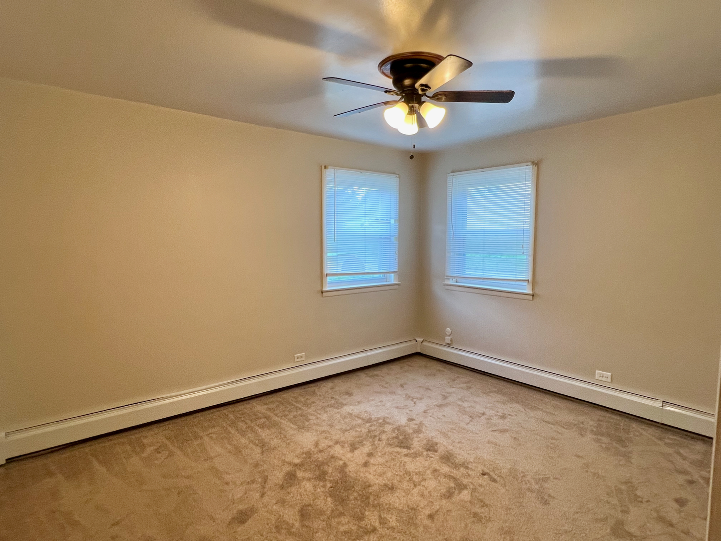 637 Pasadena Avenue #1E, Beecher, IL 60401