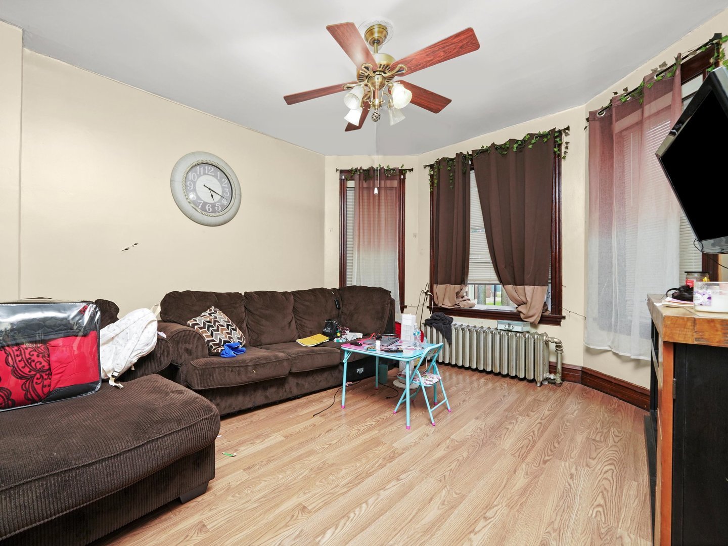 2131 N Springfield Avenue, Chicago, IL 60647