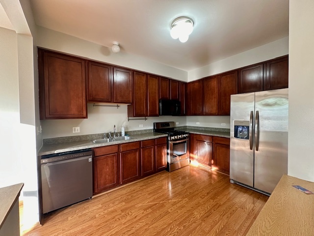 2833 VERNAL Lane, Naperville, IL 60564