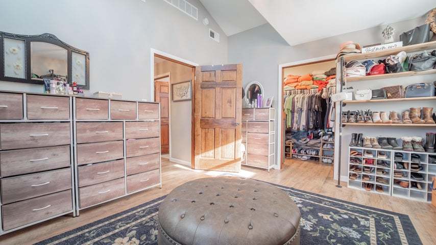 7522 Lake Shore Drive, Cedar Lake, IN 46303