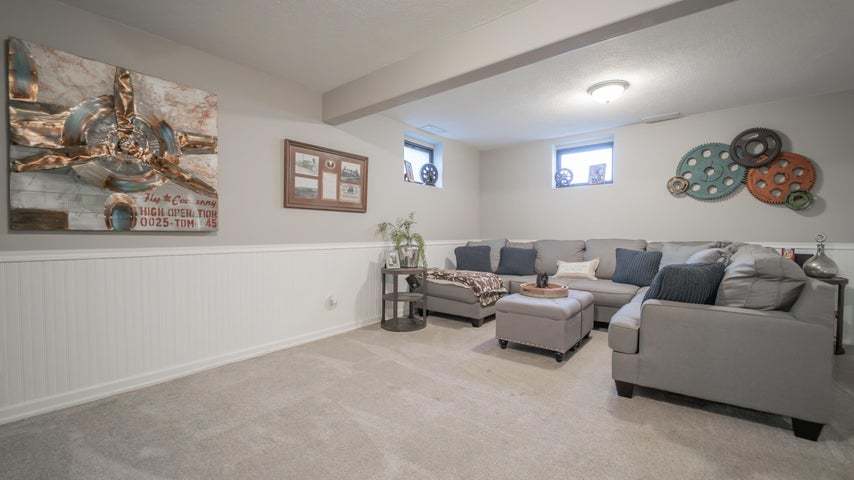 7522 Lake Shore Drive, Cedar Lake, IN 46303