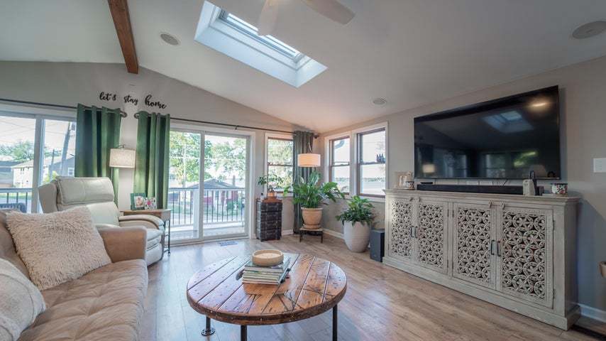 7522 Lake Shore Drive, Cedar Lake, IN 46303