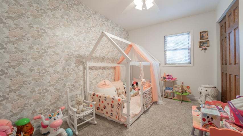 7522 Lake Shore Drive, Cedar Lake, IN 46303