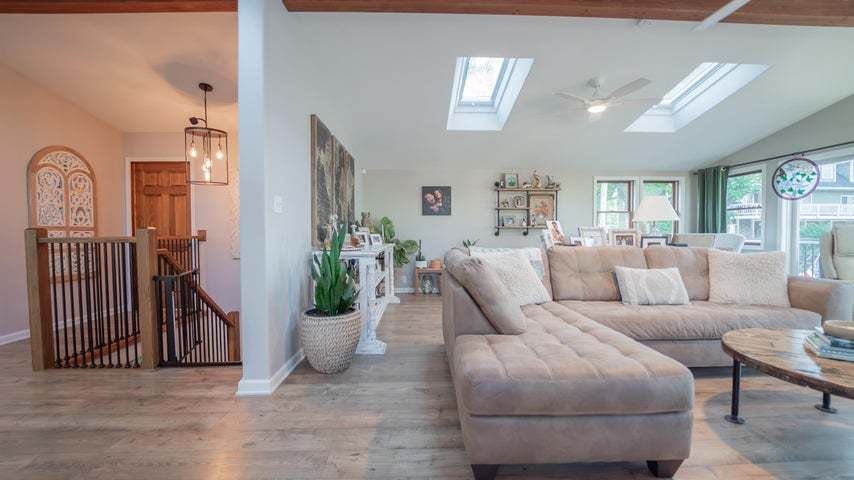 7522 Lake Shore Drive, Cedar Lake, IN 46303