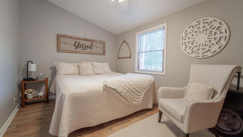 7522 Lake Shore Drive, Cedar Lake, IN 46303
