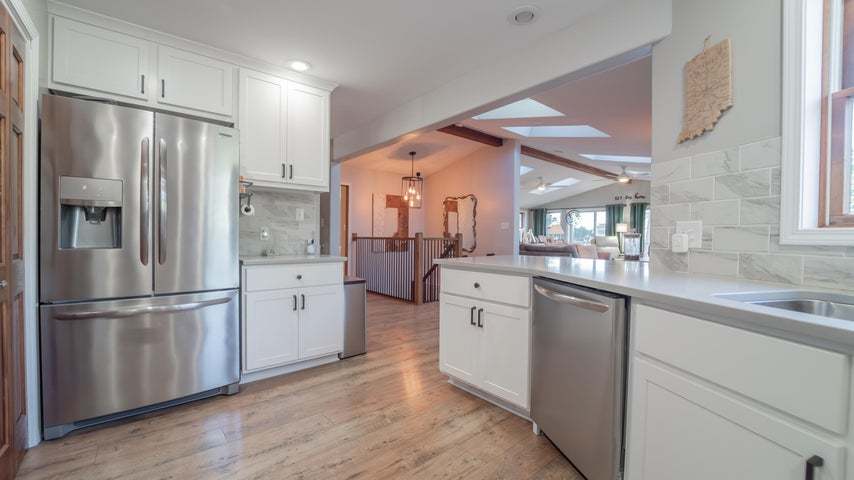 7522 Lake Shore Drive, Cedar Lake, IN 46303
