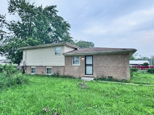 15934 Marshfield Avenue, Harvey, IL 60426