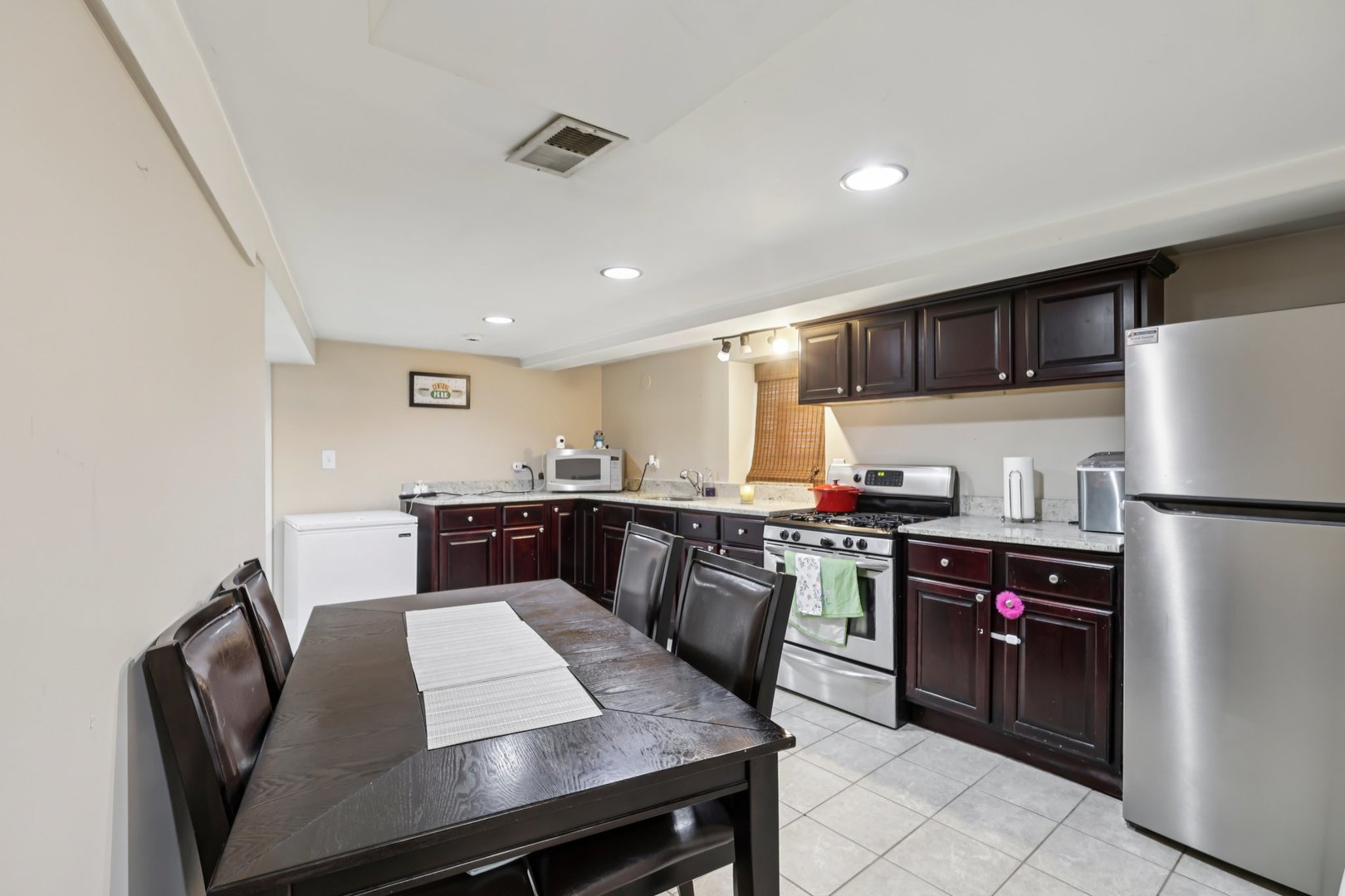 2321 S 60th Court, Cicero, IL 60804