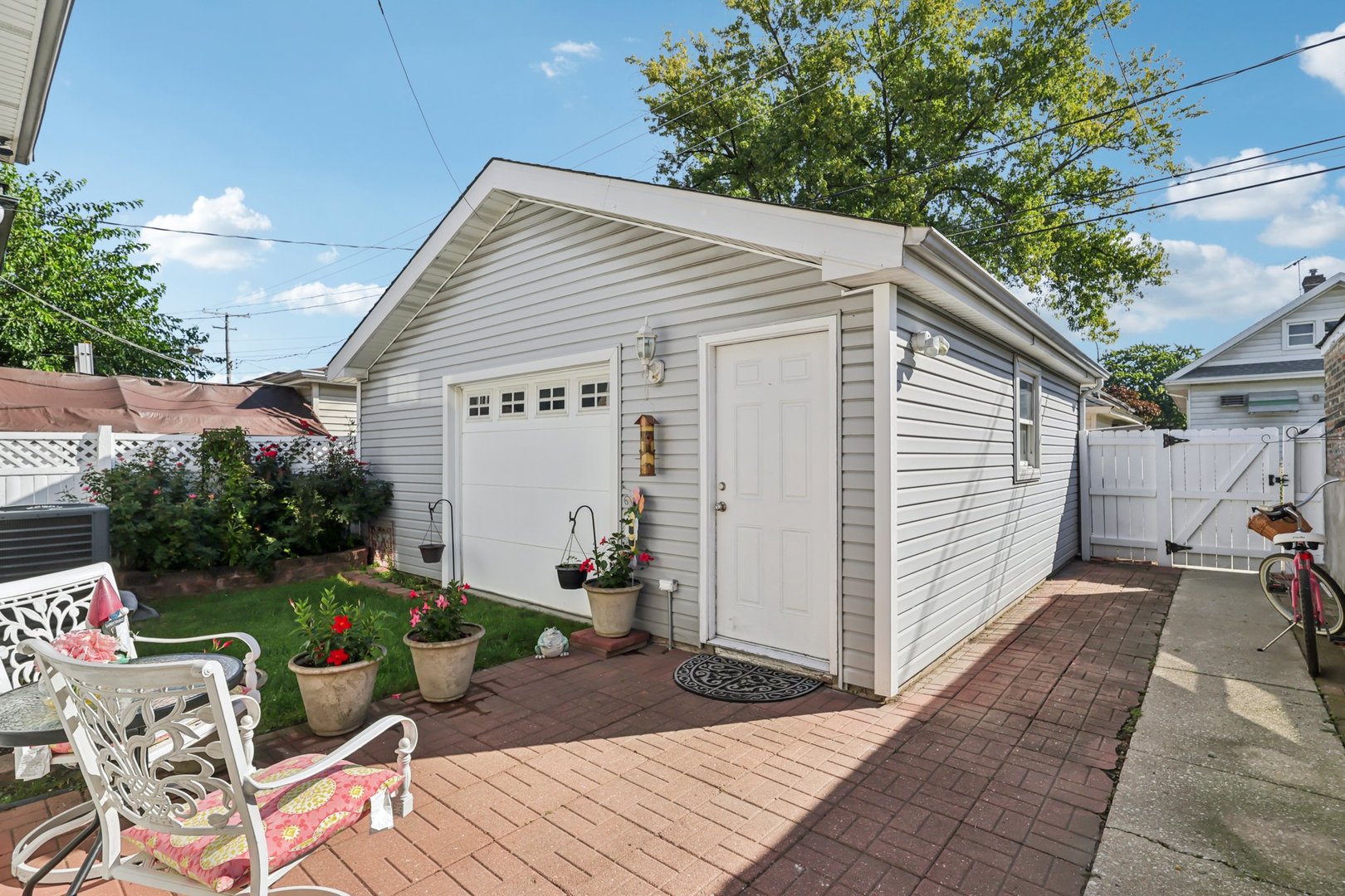 2321 S 60th Court, Cicero, IL 60804