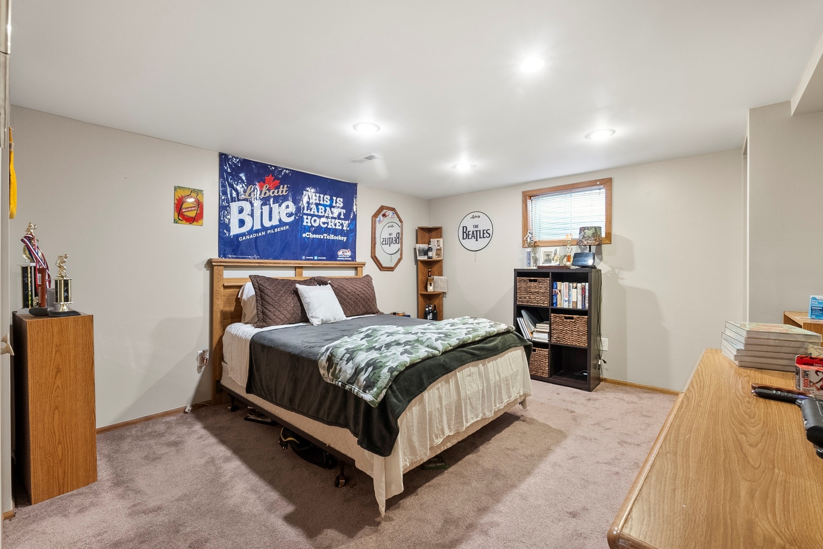 388 Canyon Trail, Carol Stream, IL 60188