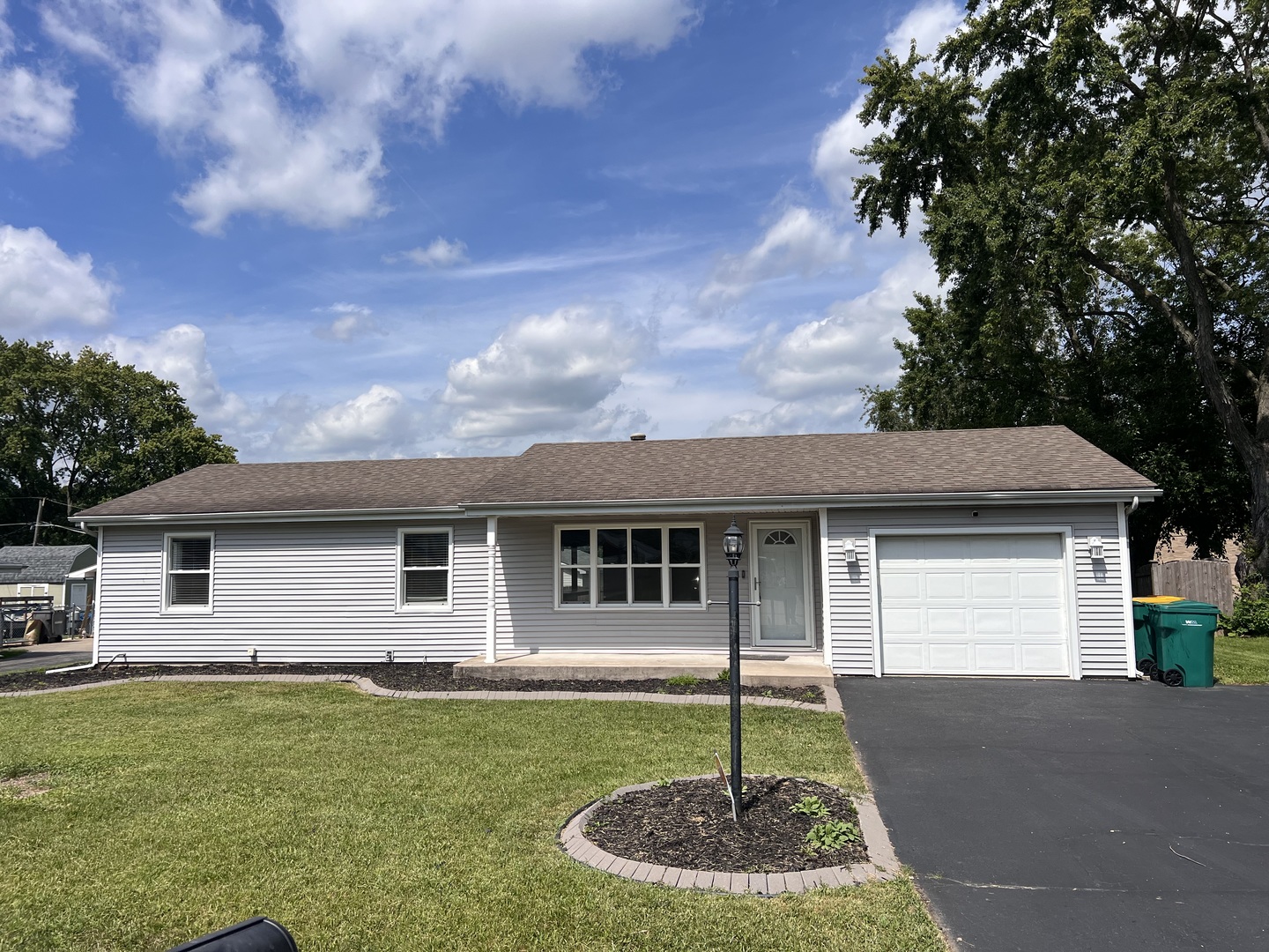 202 Diana Street, Shorewood, IL 60404