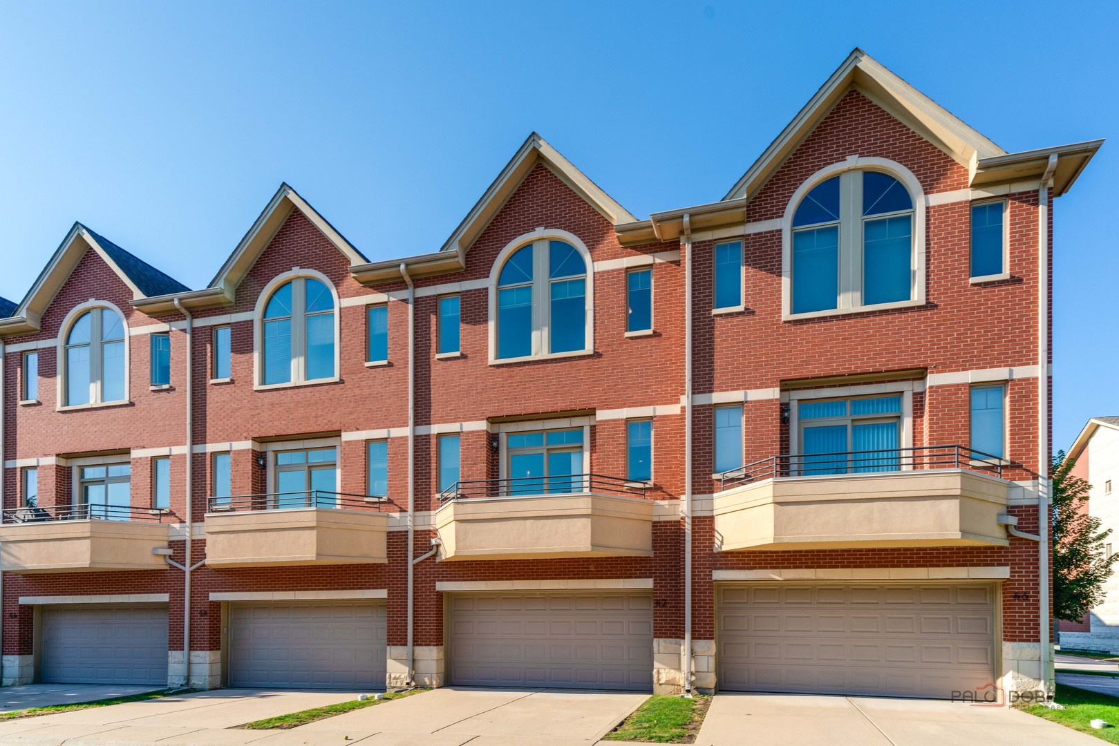 62 LEGACY Lane, Wheeling, IL 60090