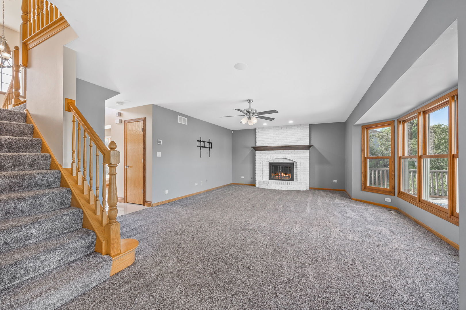 17814 Crystal Lake Drive, Homer Glen, IL 60491