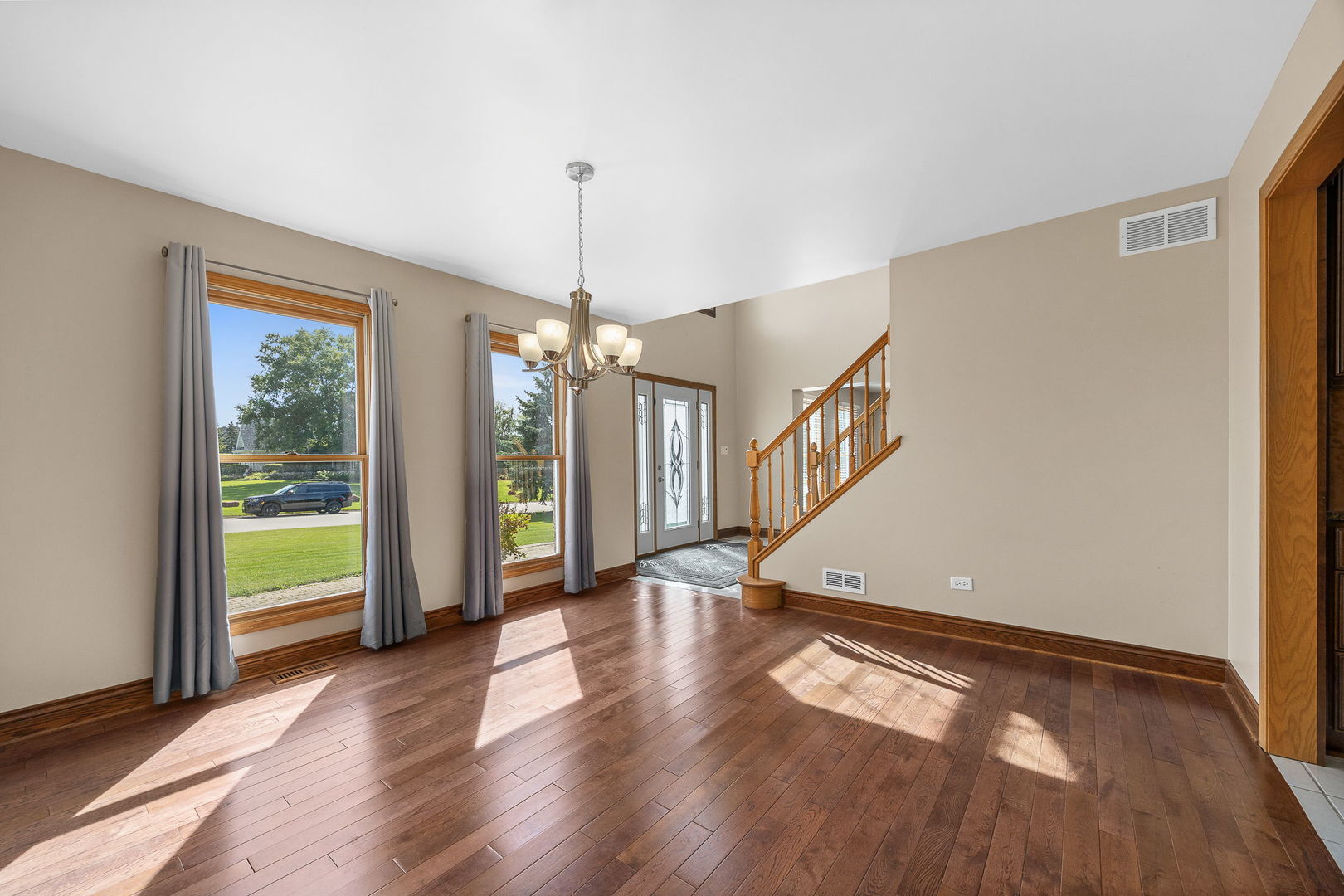 17814 Crystal Lake Drive, Homer Glen, IL 60491