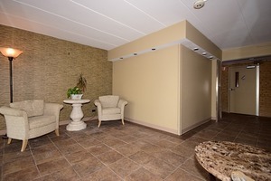 115 Marengo Avenue #204, Forest Park, IL 60130