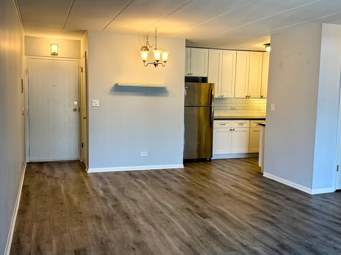 115 Marengo Avenue #204, Forest Park, IL 60130