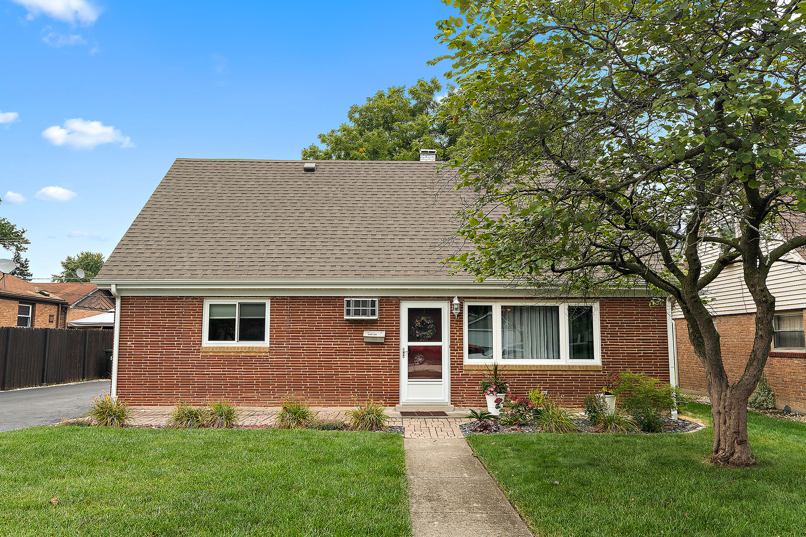 10907 Moody Avenue, Chicago Ridge, IL 60415