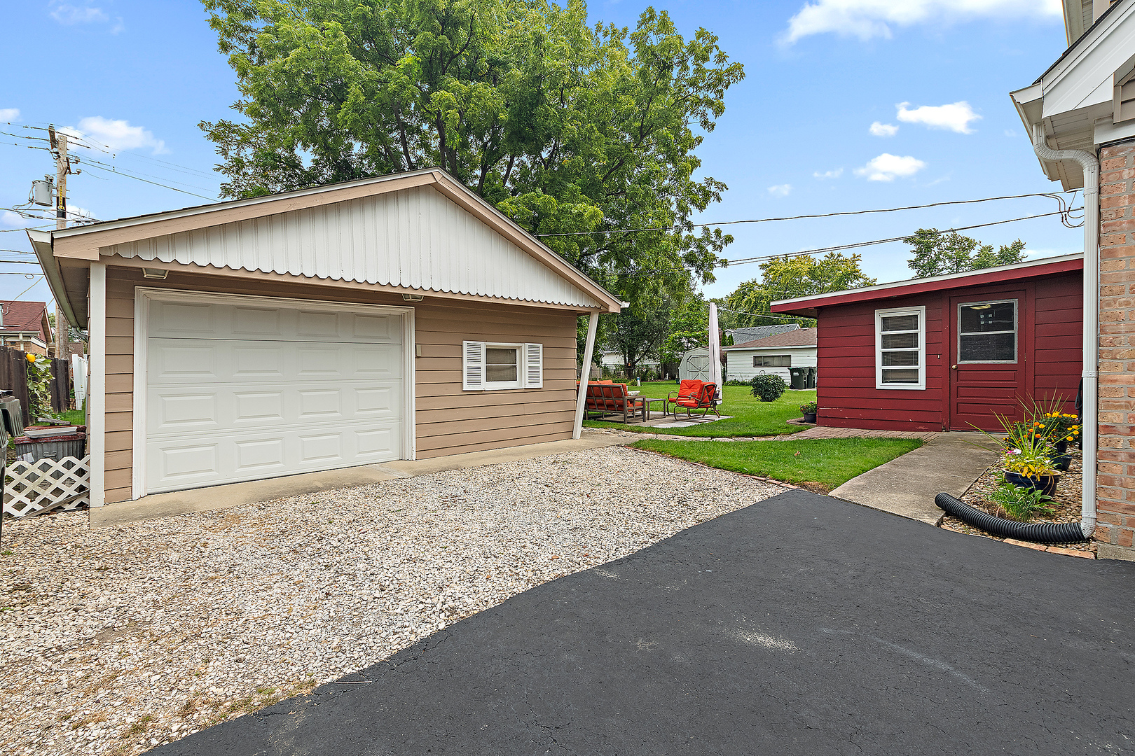 10907 Moody Avenue, Chicago Ridge, IL 60415