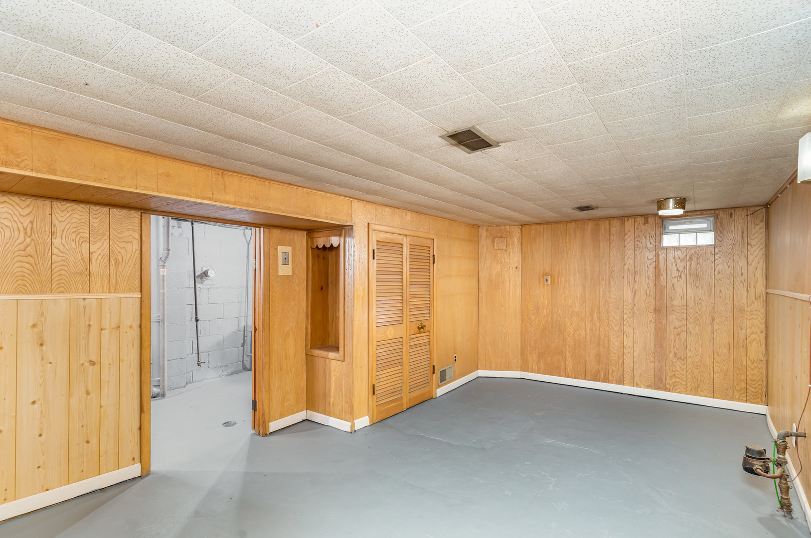 3311 N Oriole Avenue, Chicago, IL 60634