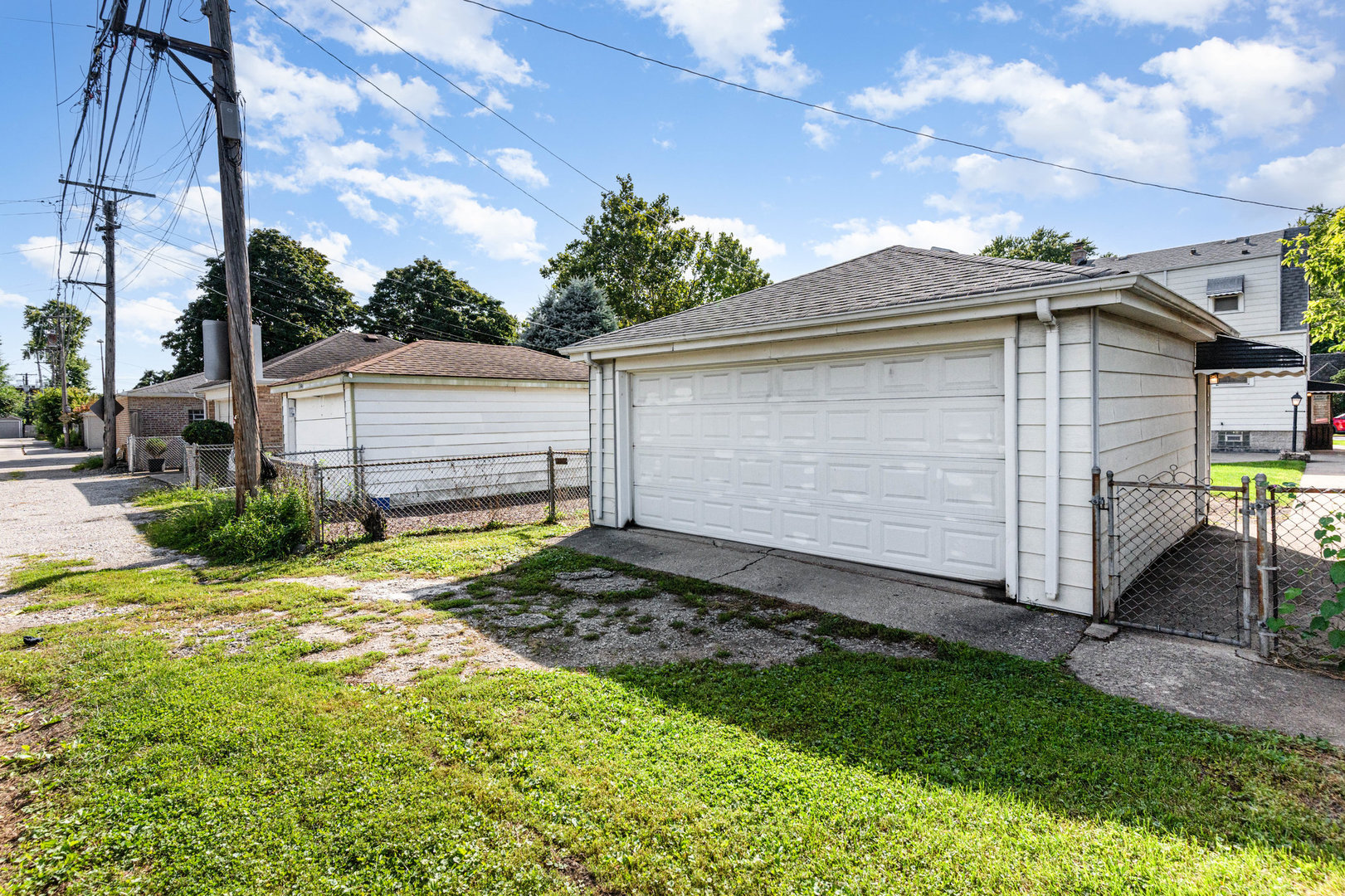 3311 N Oriole Avenue, Chicago, IL 60634
