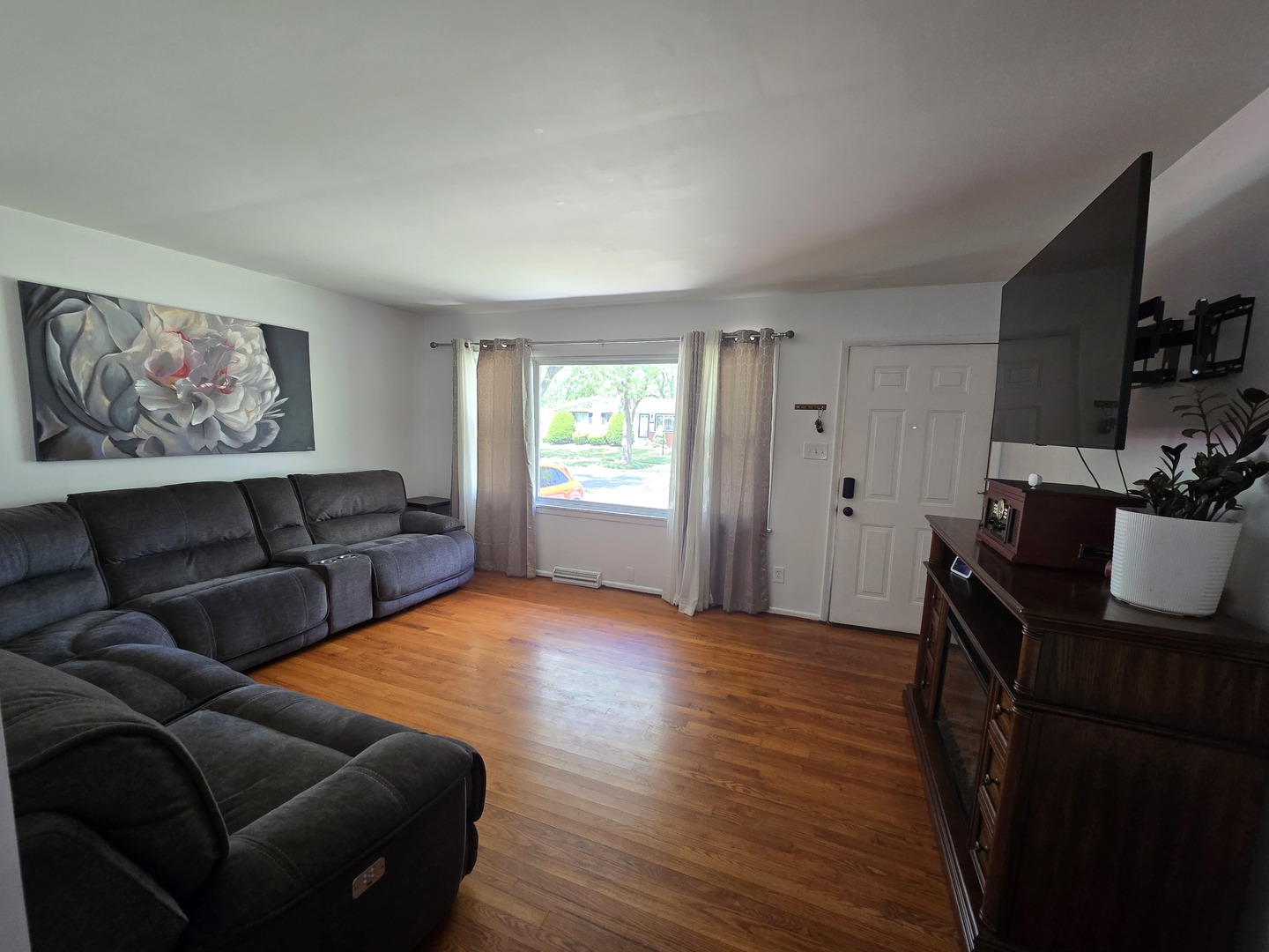 3033 189th Street, Lansing, IL 60438