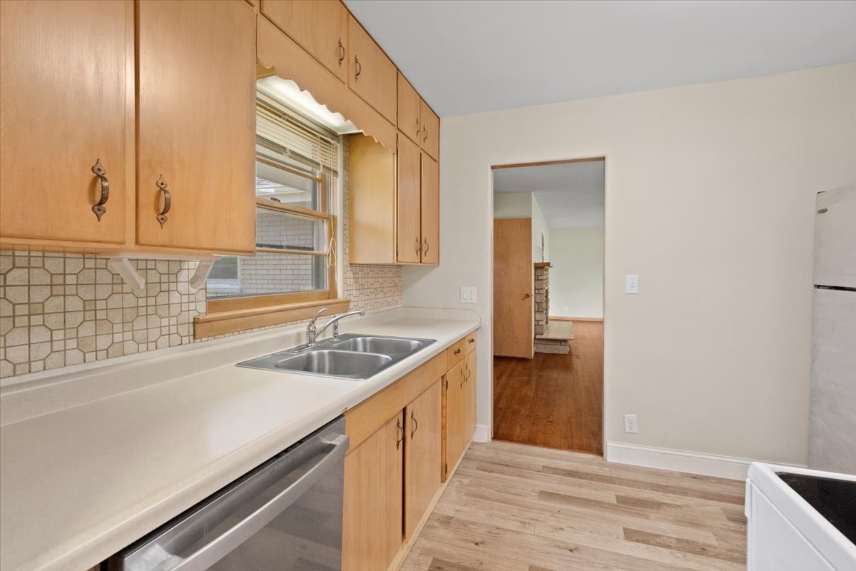 3131 Bethel Boulevard, Zion, IL 60099