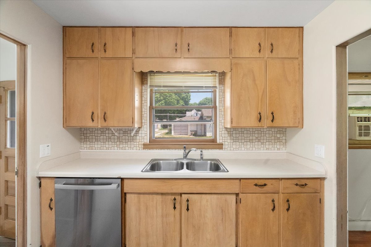 3131 Bethel Boulevard, Zion, IL 60099