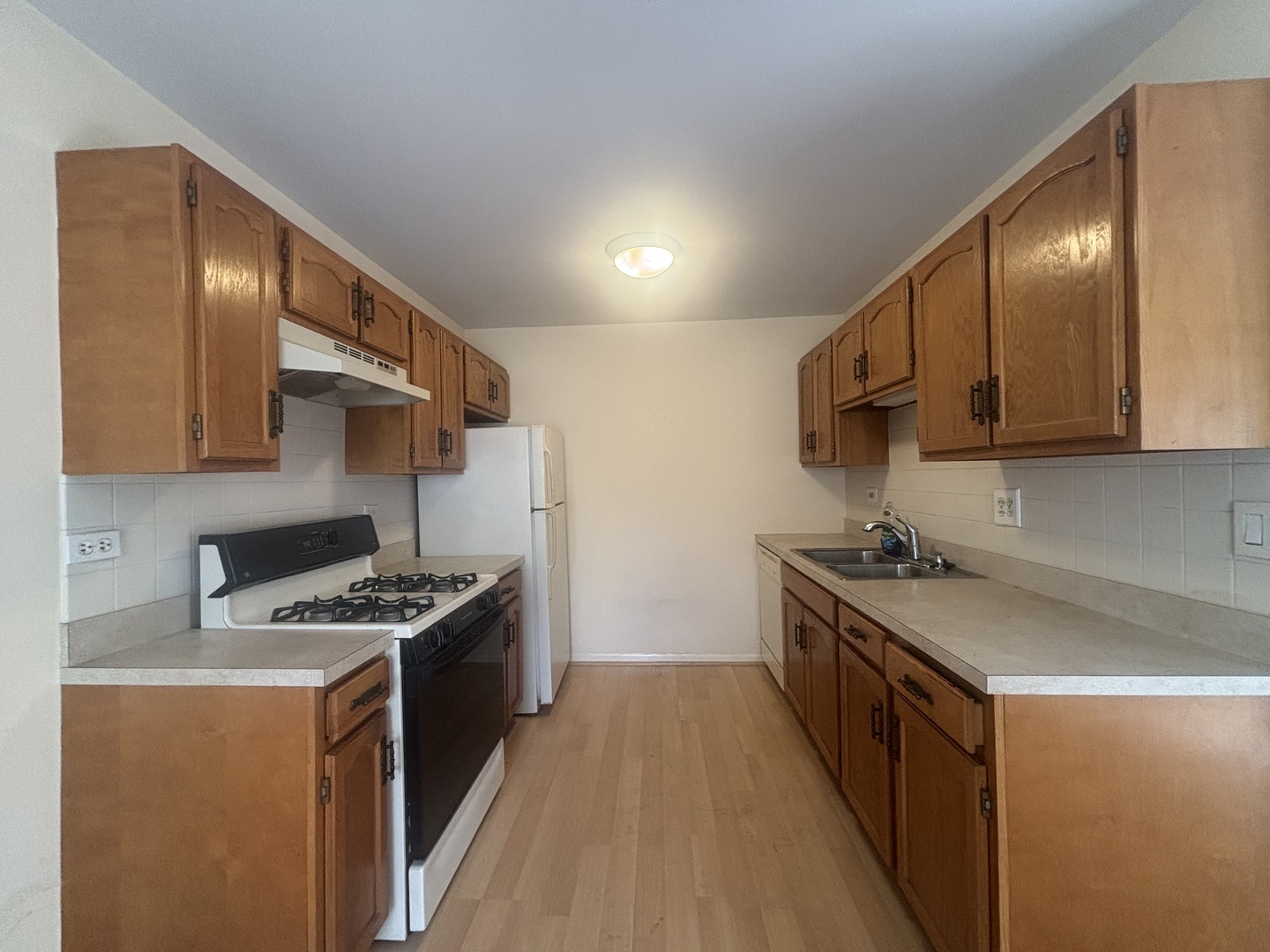 743 Sterling Court #A2, Bartlett, IL 60103
